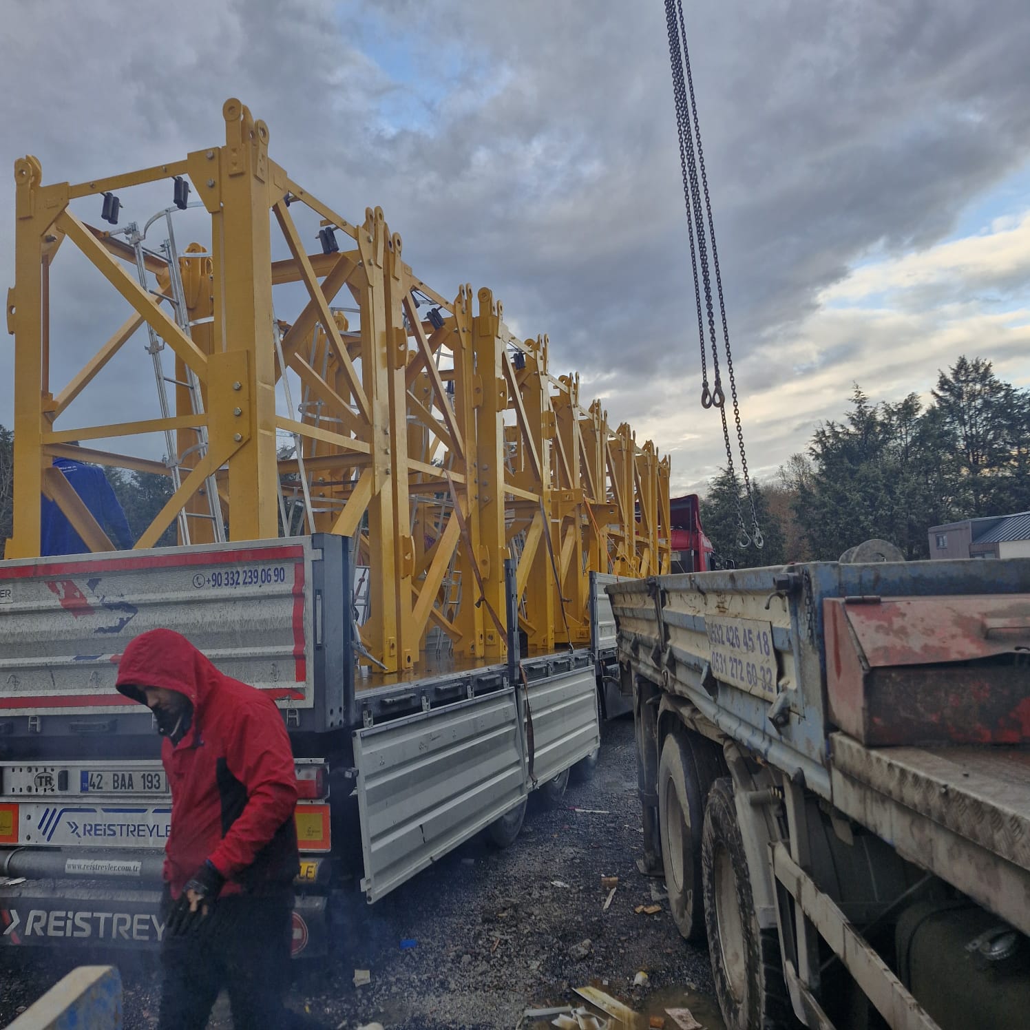 Kule Vinç Mast ve Gövde Elemanları Sevkiyatı